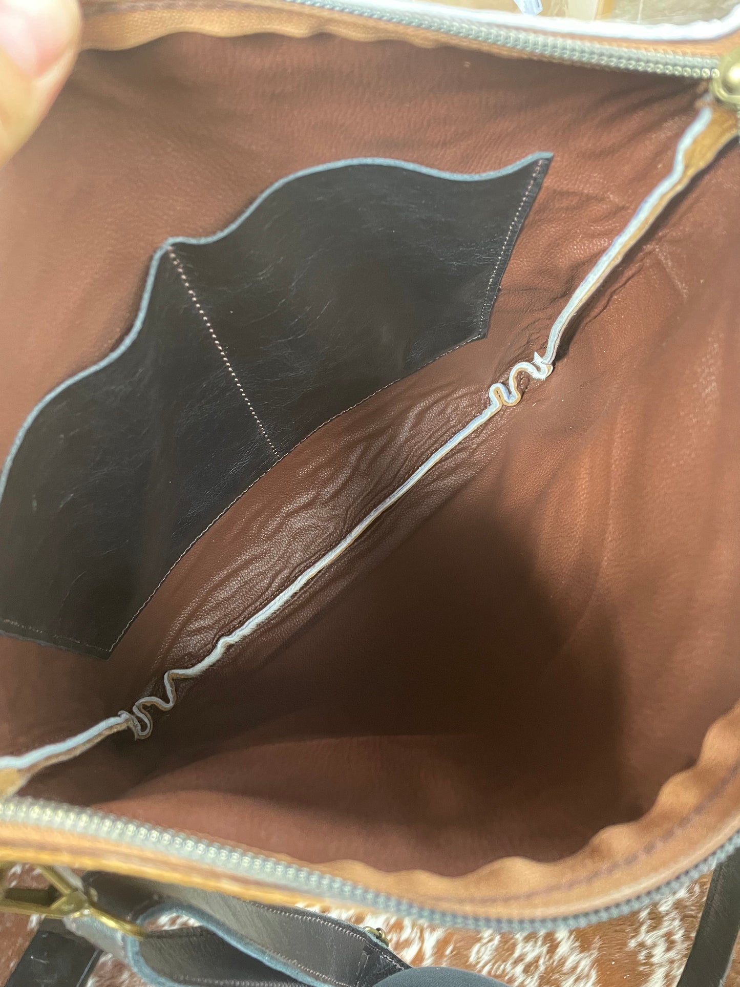 Yuma Crossbody Tri-Colored Cowhide #19